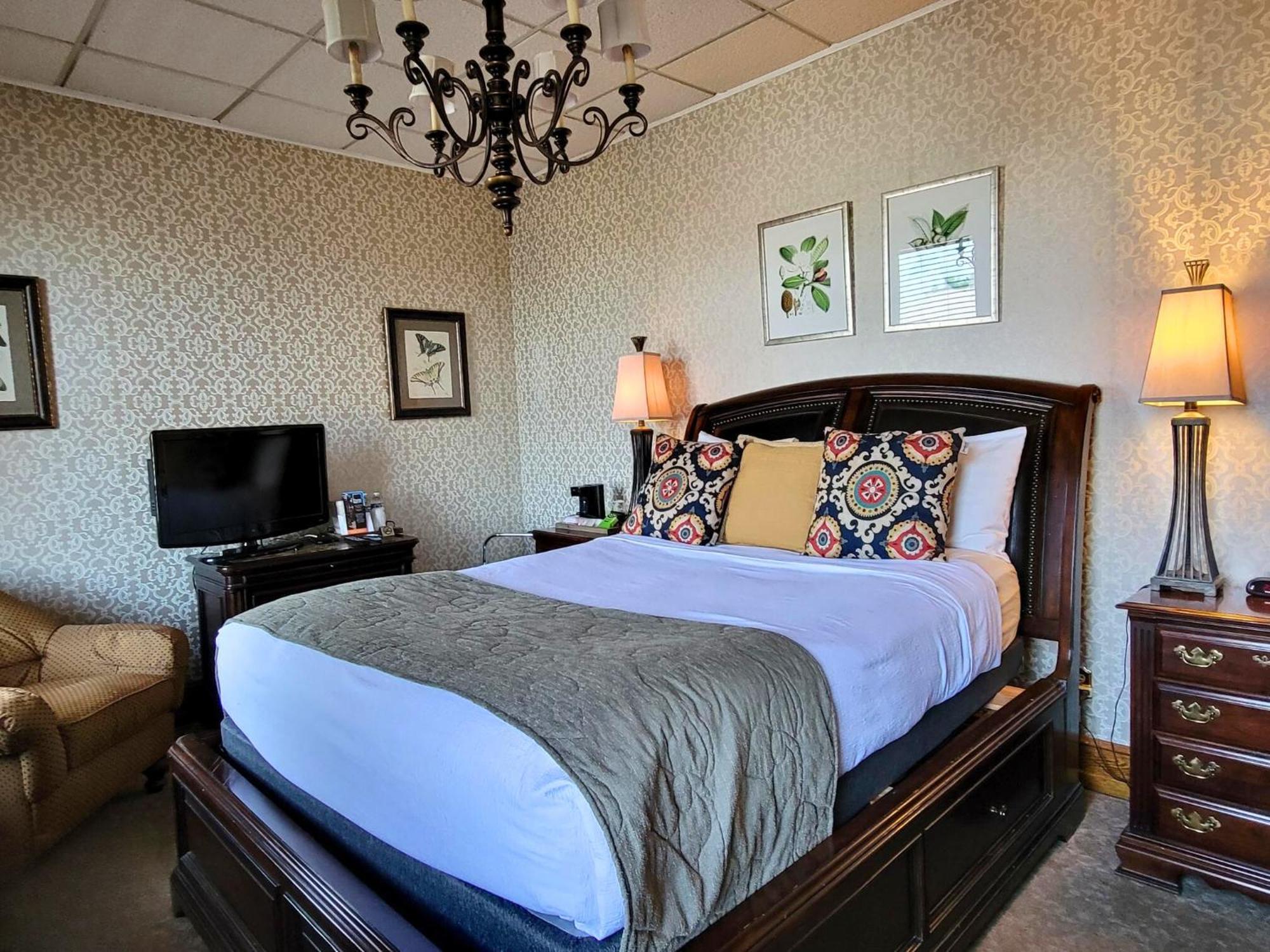 Altland House Inn & Suites Abbottstown Exteriör bild